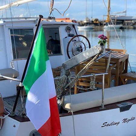 فندق Sailing Nights Boat&Breakfast ألغيرو المظهر الخارجي الصورة