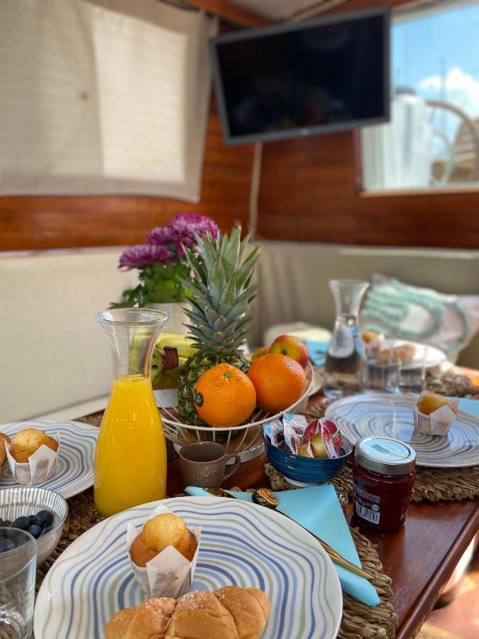 فندق Sailing Nights Boat&Breakfast ألغيرو المظهر الخارجي الصورة