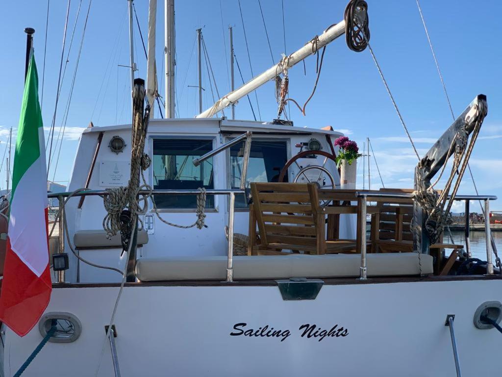فندق Sailing Nights Boat&Breakfast ألغيرو المظهر الخارجي الصورة